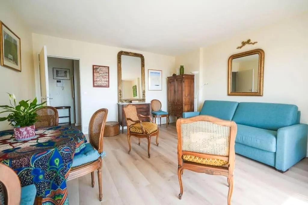 Beautifully Designed 1Br With King Size Bed Apartment Paris 0*,